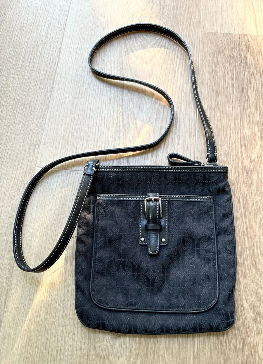 Fossil Women Crossbody Bag Classic Style Black Color