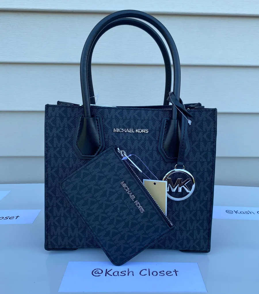 MK Mercer MD Messanger Bag & Key Chain Card Wallet Bundle - Black