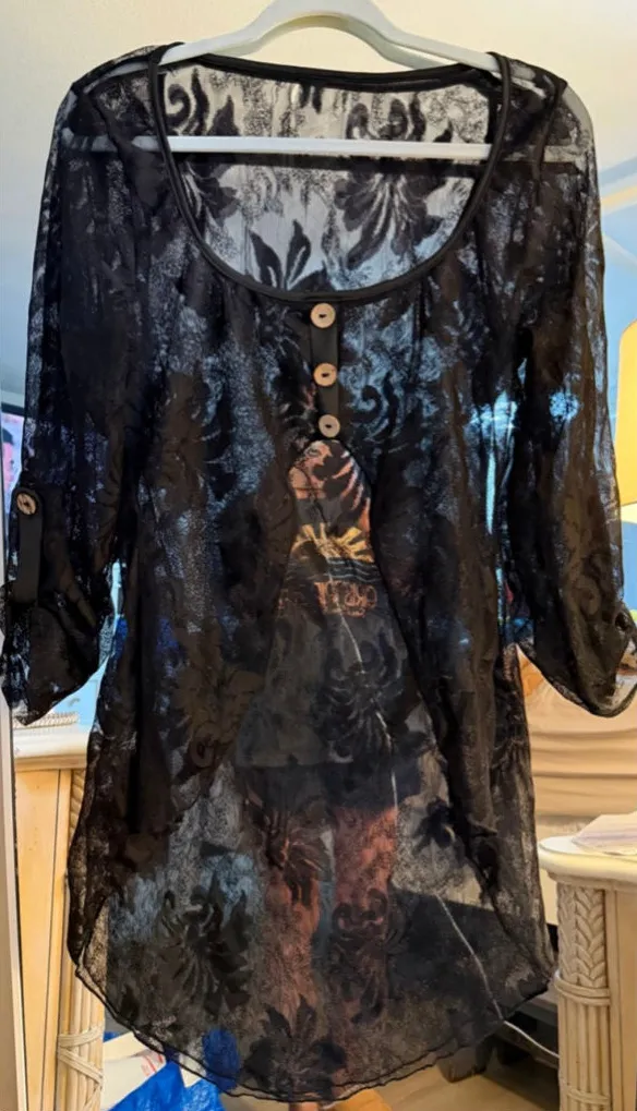 NEW Black Floral Lace Tunic Swimsuit Cover Up Hi Low M Size M