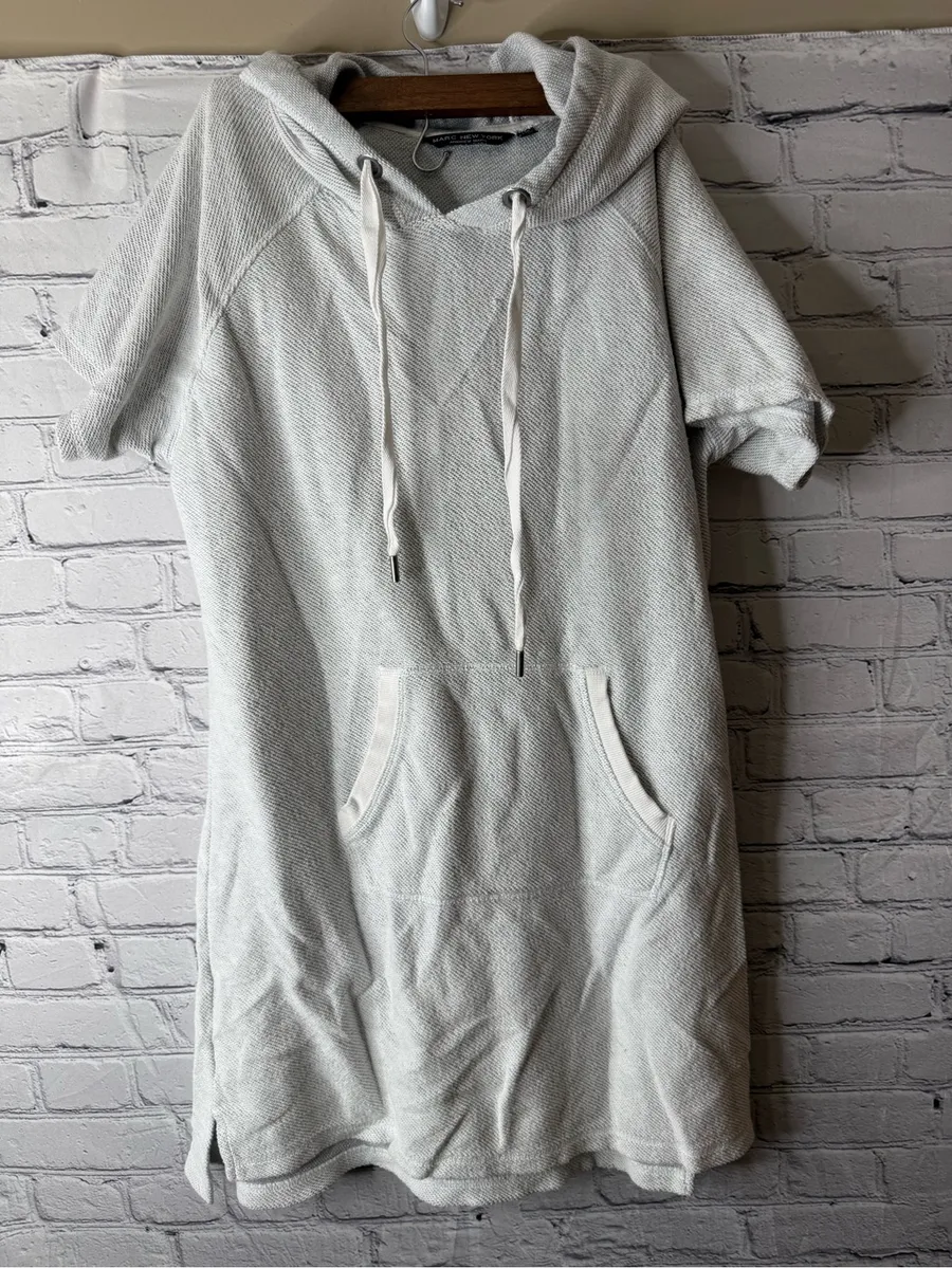 Marc Jacob’s Short Sleeve Hooded Sweatshirt coverup dress in Light Gray large