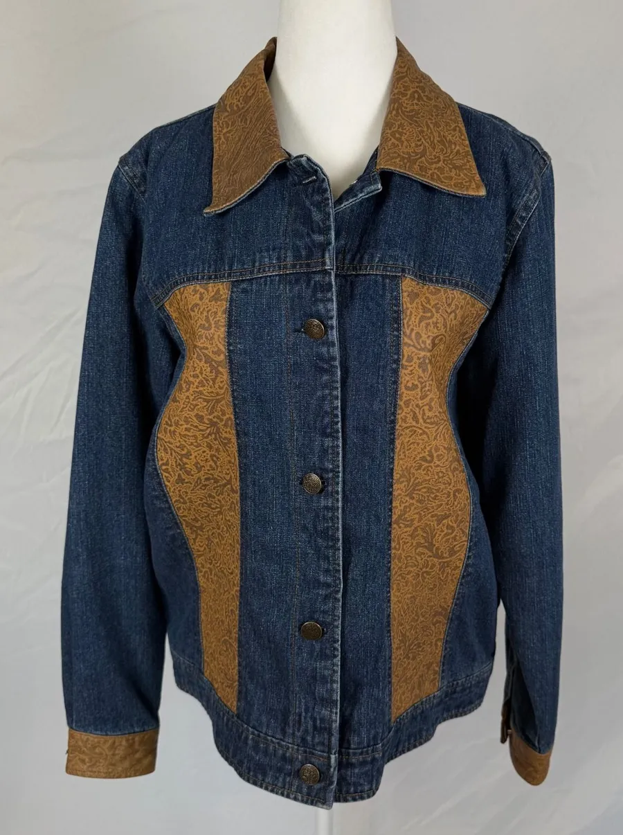 Coldwater Creek Denim Leather Trim Jacket Womens Medium Blue Western Paisley