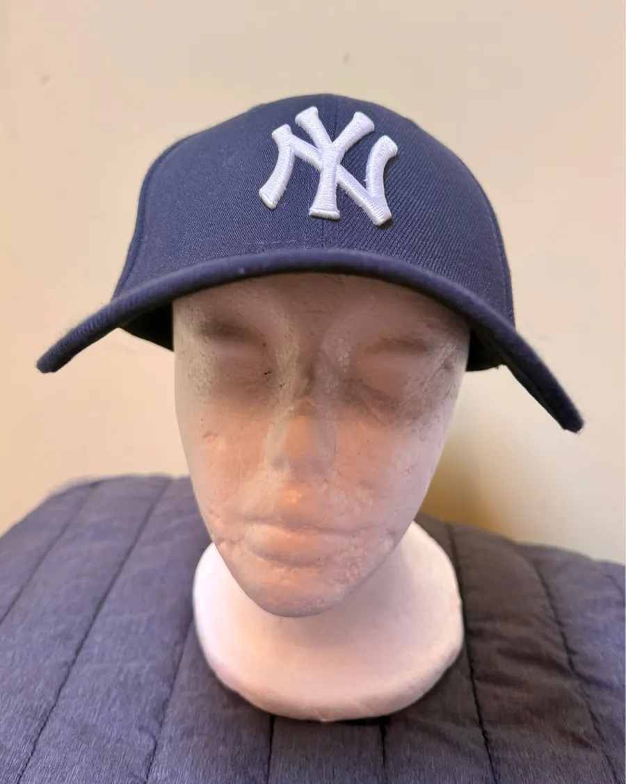 New Era New York Yankees 39THIRTY Navy Blue Stretch Fit Baseball Cap