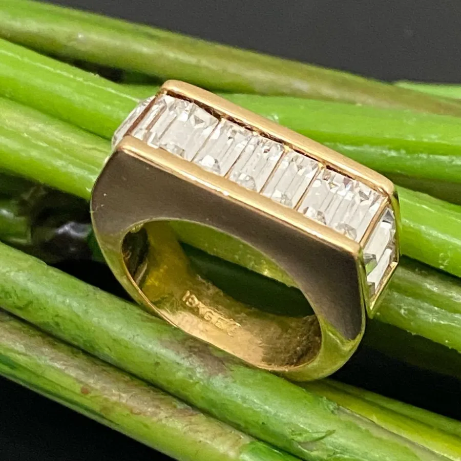 Vintage 18KGE Gold Electroplated Pave Baguette Clear Stones Flat Top Unisex Ring