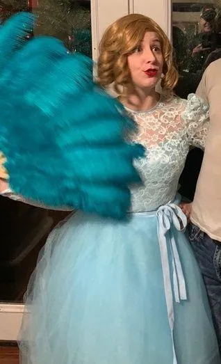 White Christmas “sisters” cosplay blue