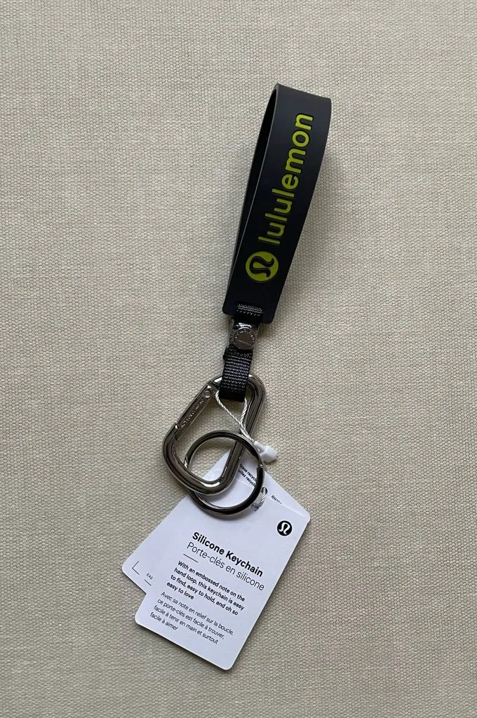 silicone keychain - Traverse Grey