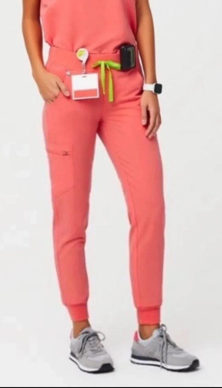 FIGS Women's Zamora Jogger 2.0 Scrubs Pants Medium Petite Hot Coral Pink Rare
