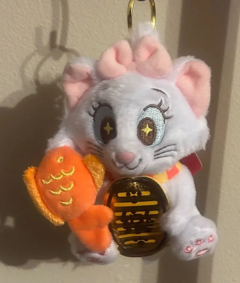 Disney 2026 Lunar New Year Marie Key Chain HongKong Disney Exclusive Edition 5”
