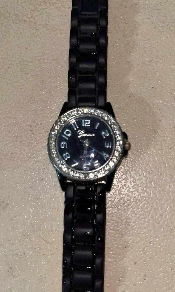 💙 Geneva Black Silicone Gemmed Ladies Analog Watch