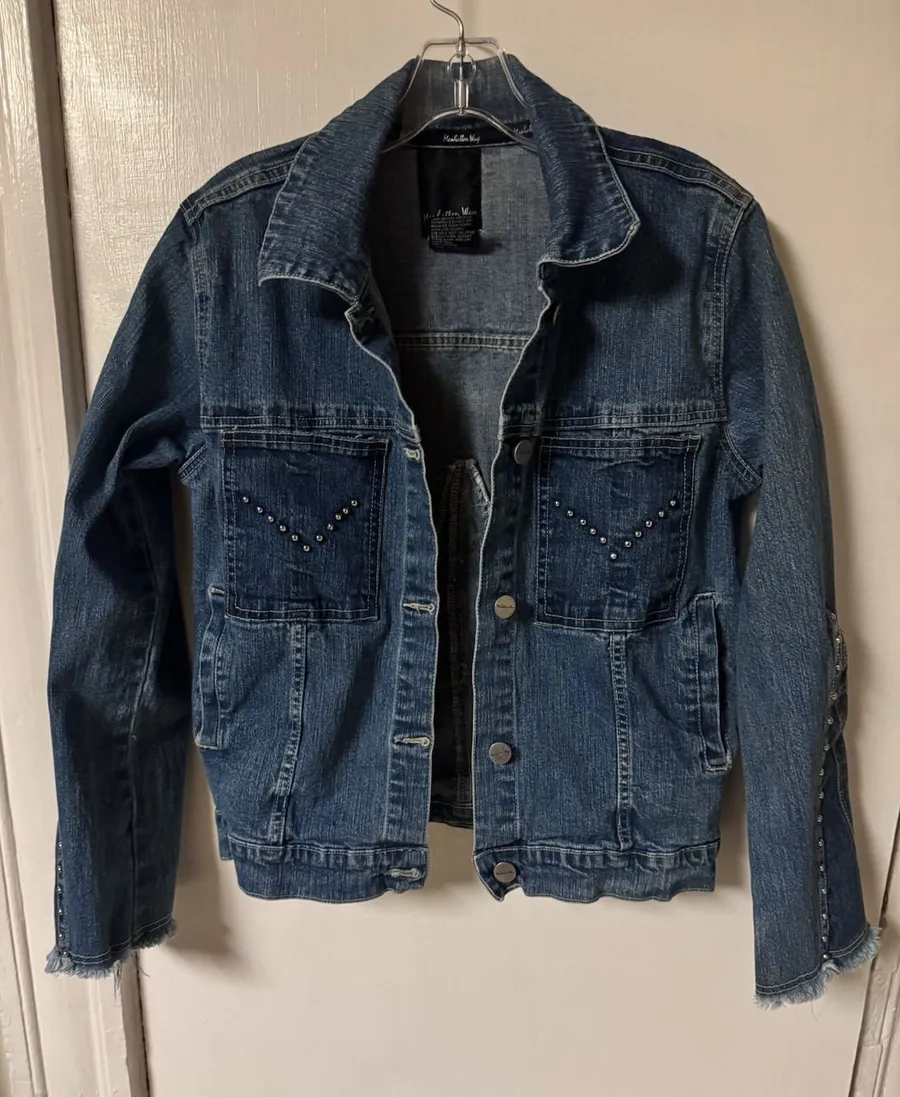 Manhattan Way Women's Studded Denim Jacket Fitted Blue 100% Cotton Y2K Size M