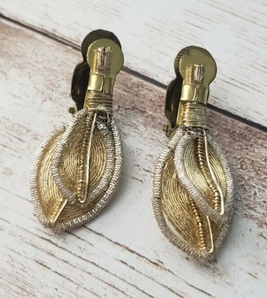 Vintage Clip On Earrings