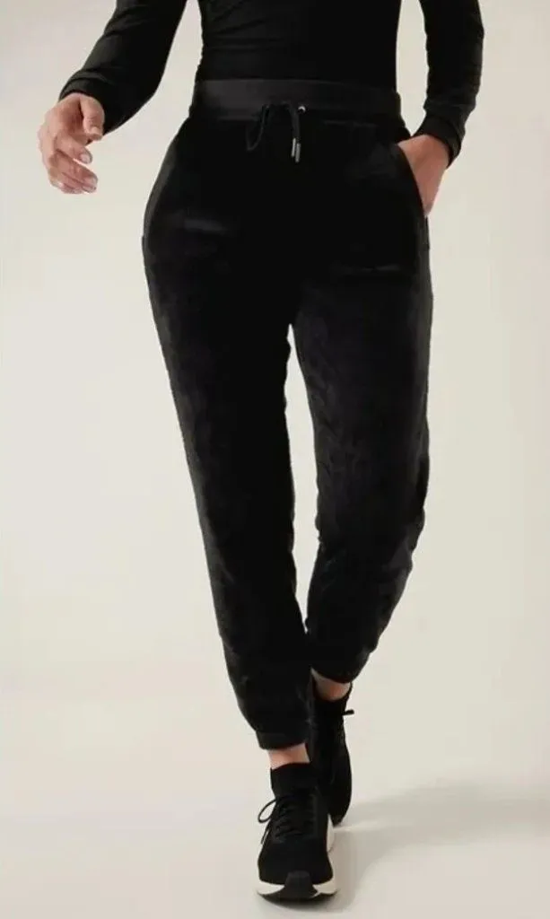 Athleta Cozy Karma Recover Black Sherpa Jogger Pants Size Small Women's