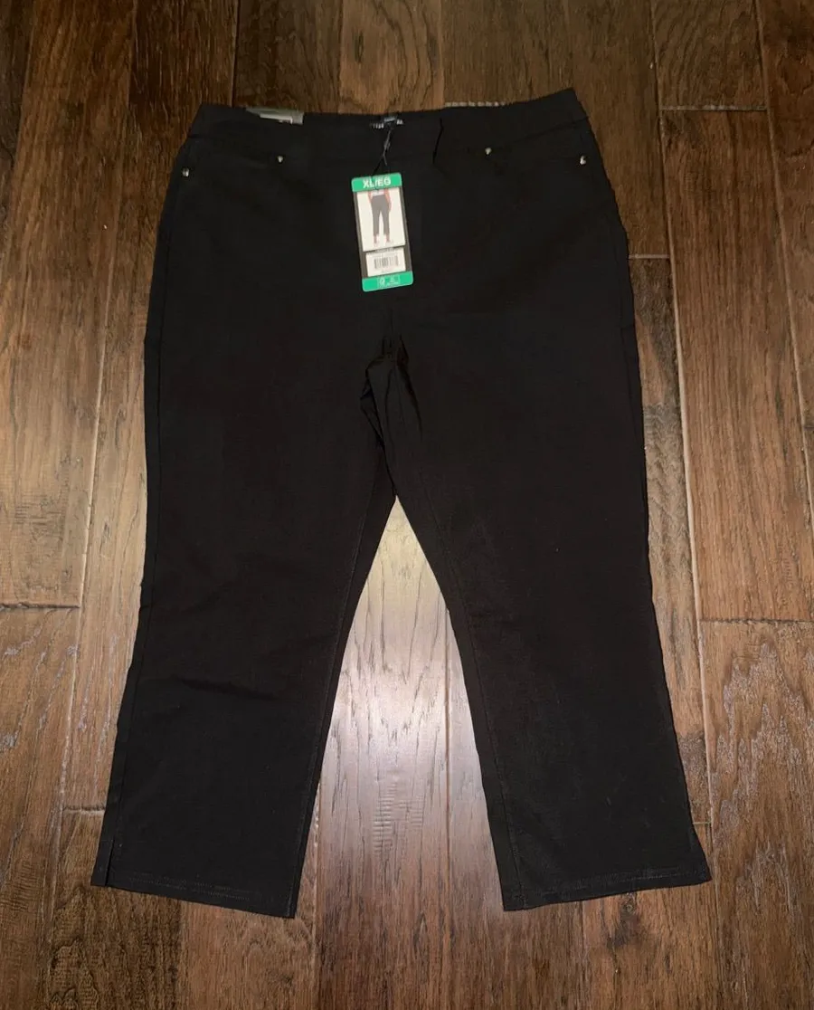 Mario Serrani Italy Women’s Black Capri Jeans - Stretch Comfort XL