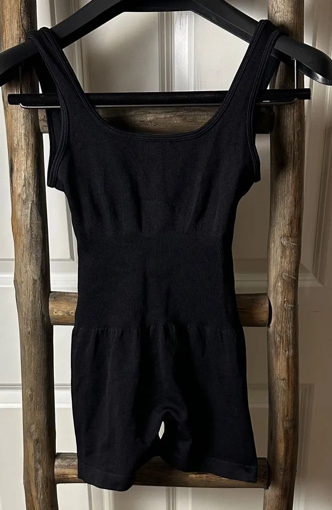 Black Sleeveless Stretch Jumpsuit Romper XS/S