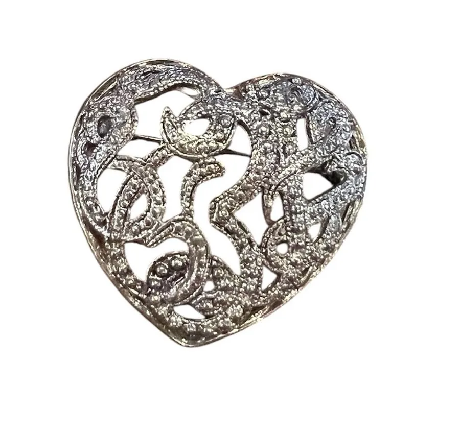 Vintage Silvertone Brooch Pin Collectible Heart Shape Jewelry Silver