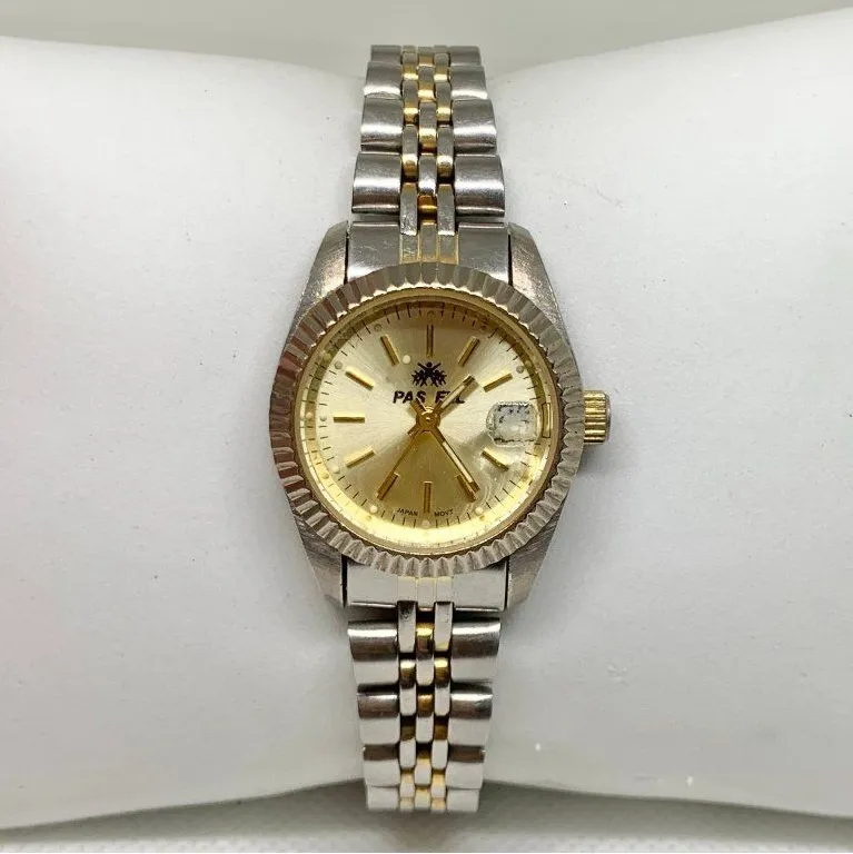 Vintage Pas Fl women’s classic watch silver gold tone watch 25mm quartz running