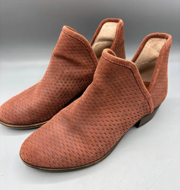 Lucky Brand Womens Booties 8 Baley Cedar Oiled Suede Perforated