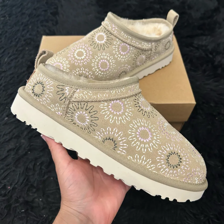 UGG embroidered fur clogs mules slip on shoes new