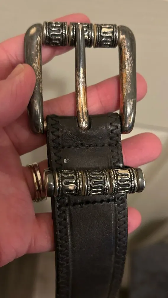 GAP Dark Leather Belt with large pin buckle - size 28