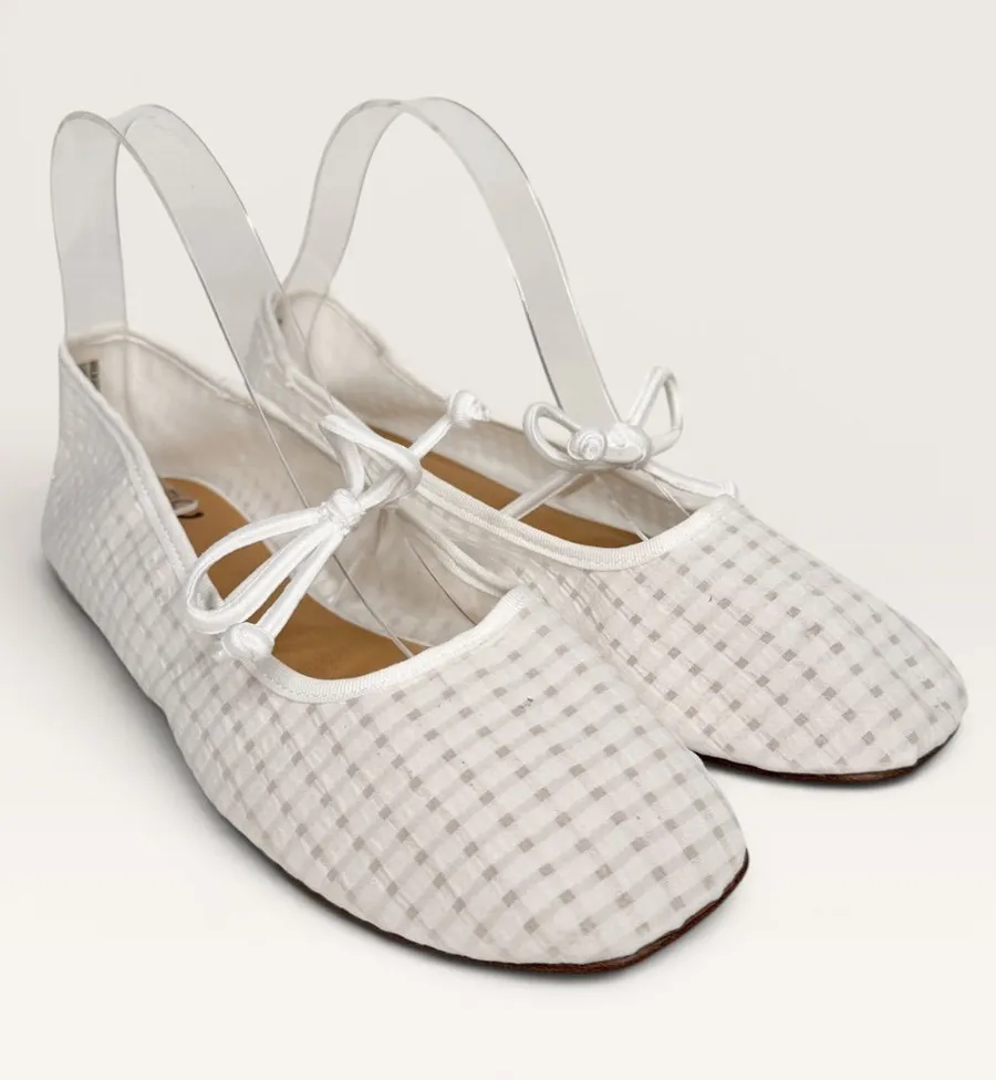 Madden NYC White Fabric Mary Janes Size 6