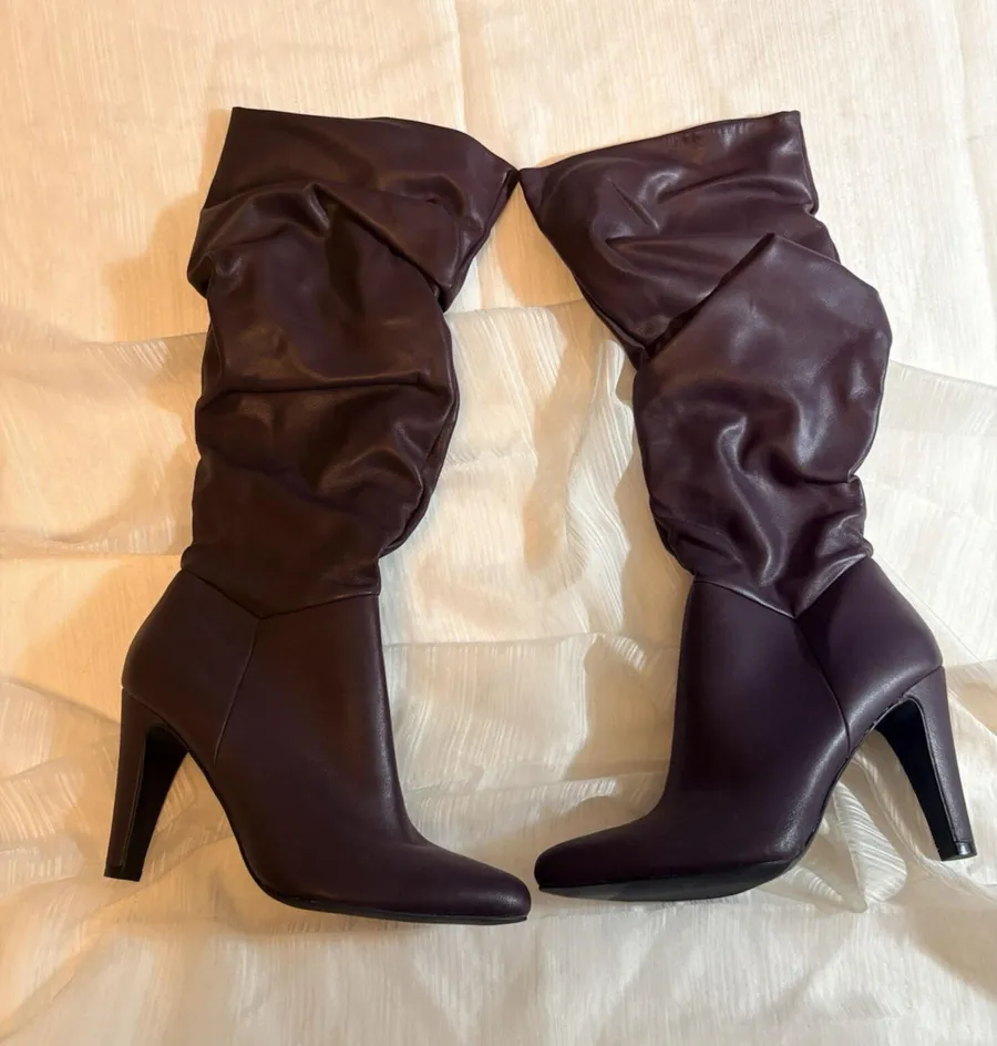 Christian Siriano Knee High Boots PLUM/eggplant color Ruched Zip size 9 Women