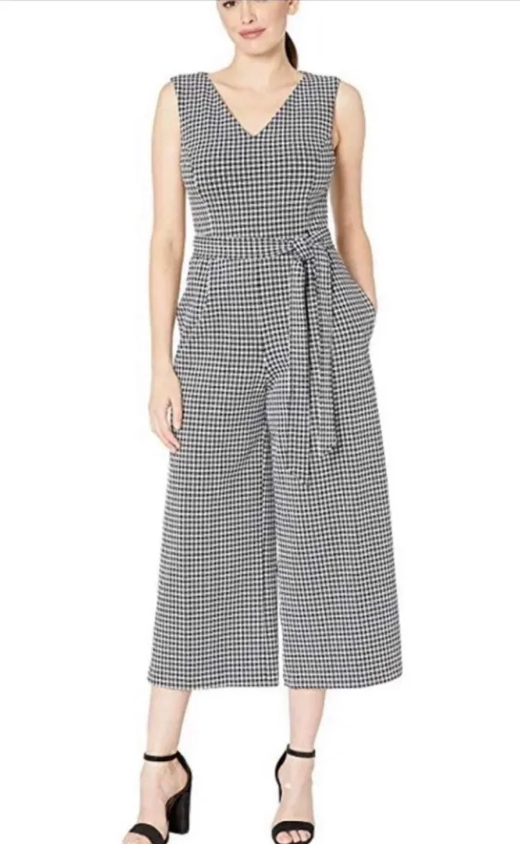 NWT Cropped Jumpsuit 2/4