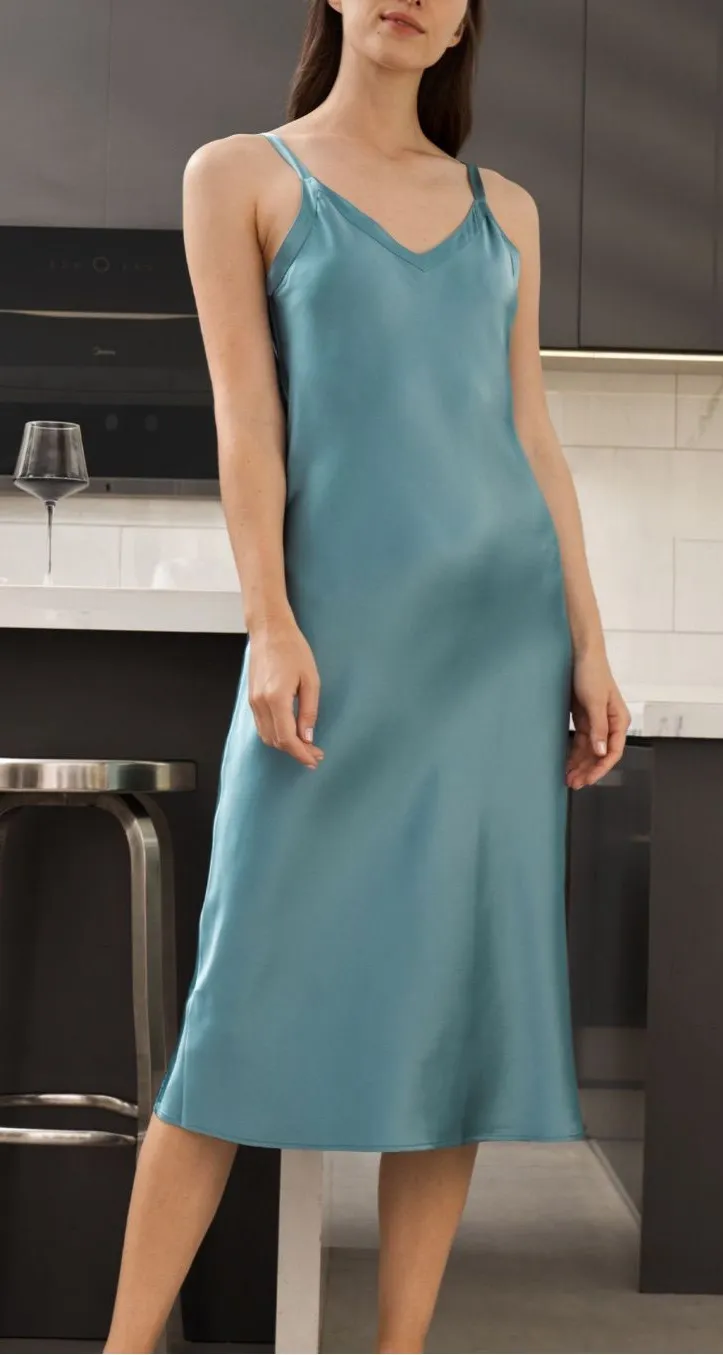 Lilysilk Long & Close Fitting Silk Nightgown Blue Haze XS