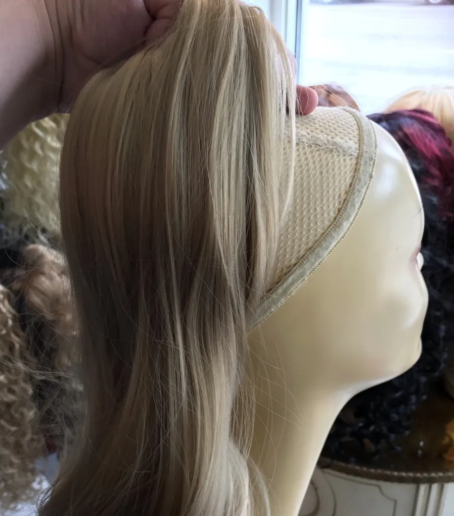 Clipin Ponytail color 18/22 12