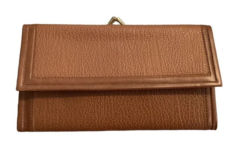Brown Wallet Billfold Purse Clutch Clasp Classy Credit Card Holder Everyday Chec