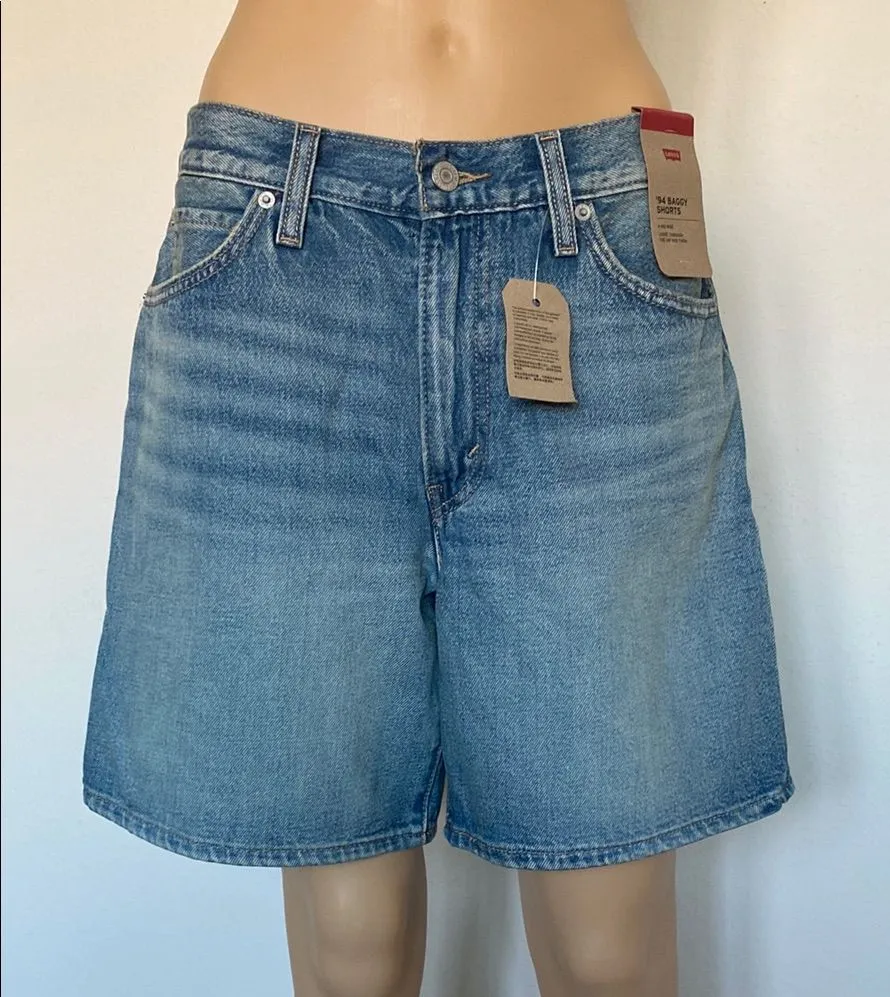 NWT Women's Levi's 94 Baggy Jean Shorts
