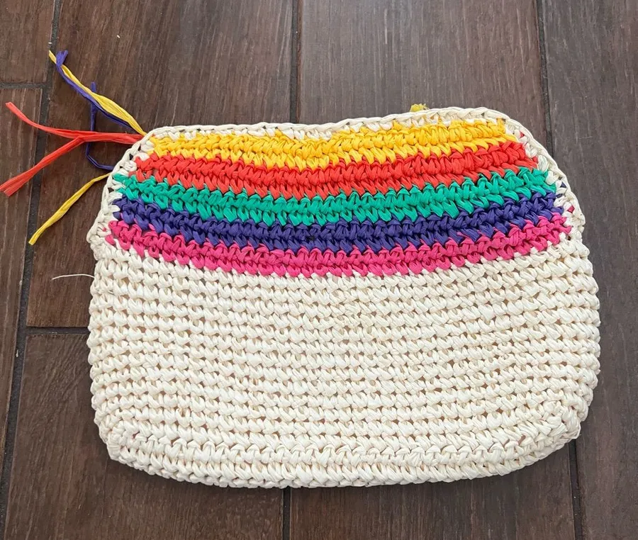 Carpetbags of America Rainbow Straw Clutch Purse Tan