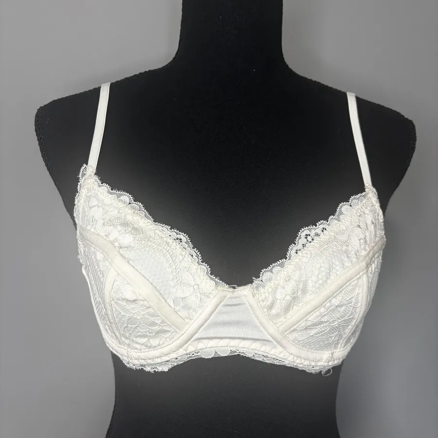 Floral Lace Underwire Bra