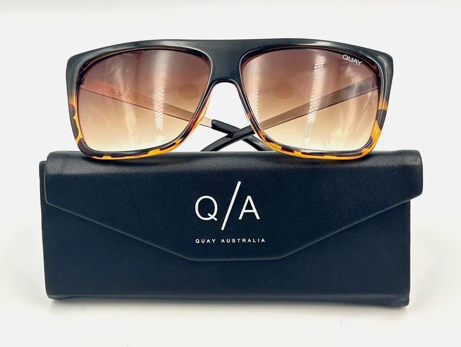 Quay Australia OTL II Sunglasses Womens Oversized Tortoise Fade Rose Gold Glam