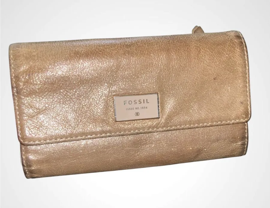 Fossil Dawson Pebbled Tan Shimmery Leather Trifold Wallet