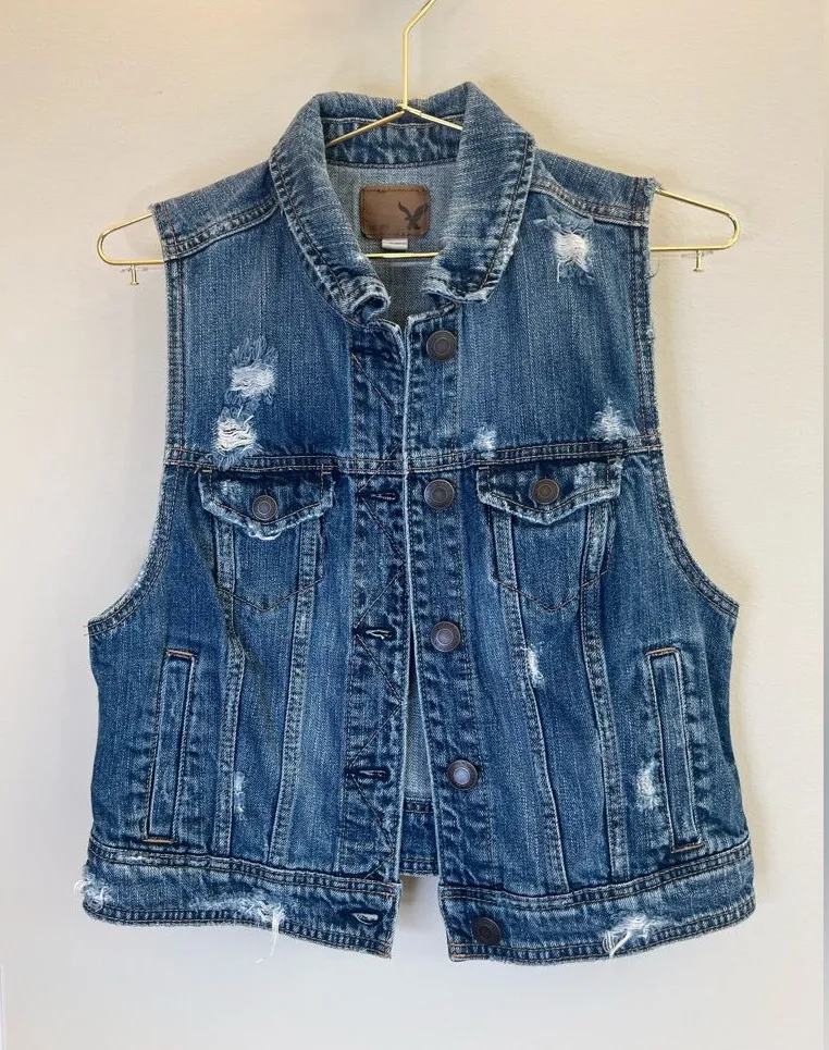 American Eagle Y2K Distressed Denim Vest Medium 2008