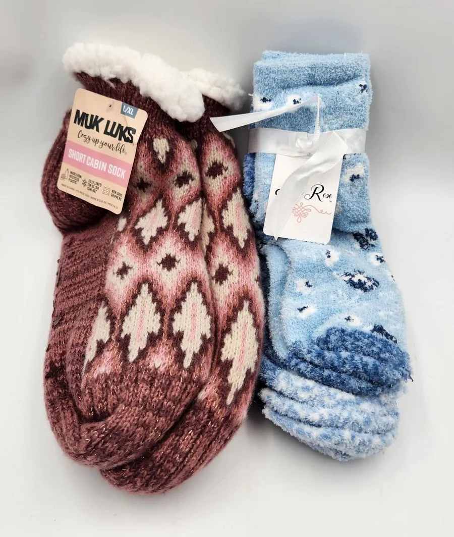 Sock Set Adult Muk Luks Short Cabin Set L/XL and Alexa Rose Sock Size 9
