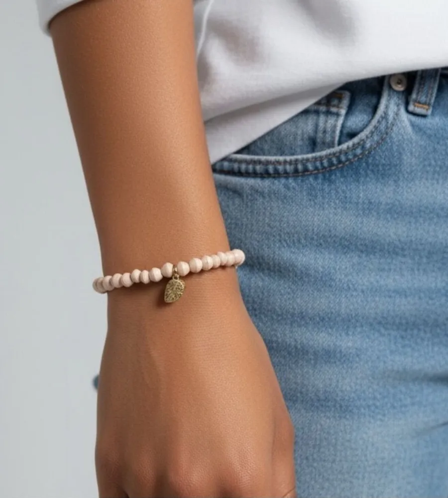 SSEKO Chic Cream Beaded Bracelet with Charm