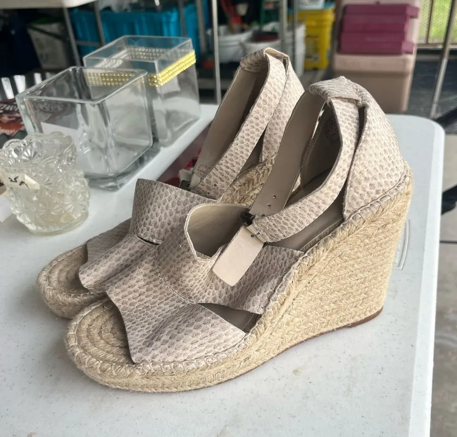 Treasure & Bond Neutral Textured Espadrille Wedge Sandals