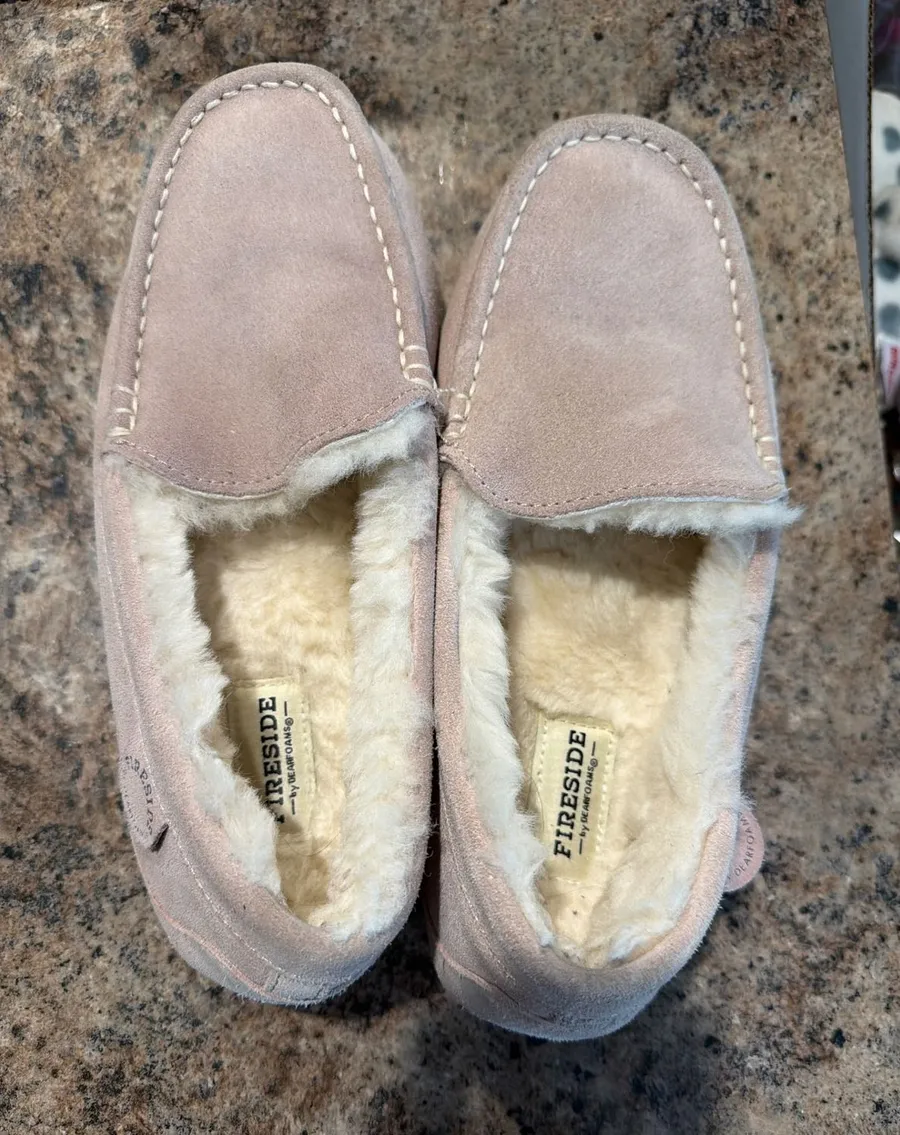 Fireside by Dearfoams Pink Suede Shearling Moccasin Slippers Womens 9 EU 40