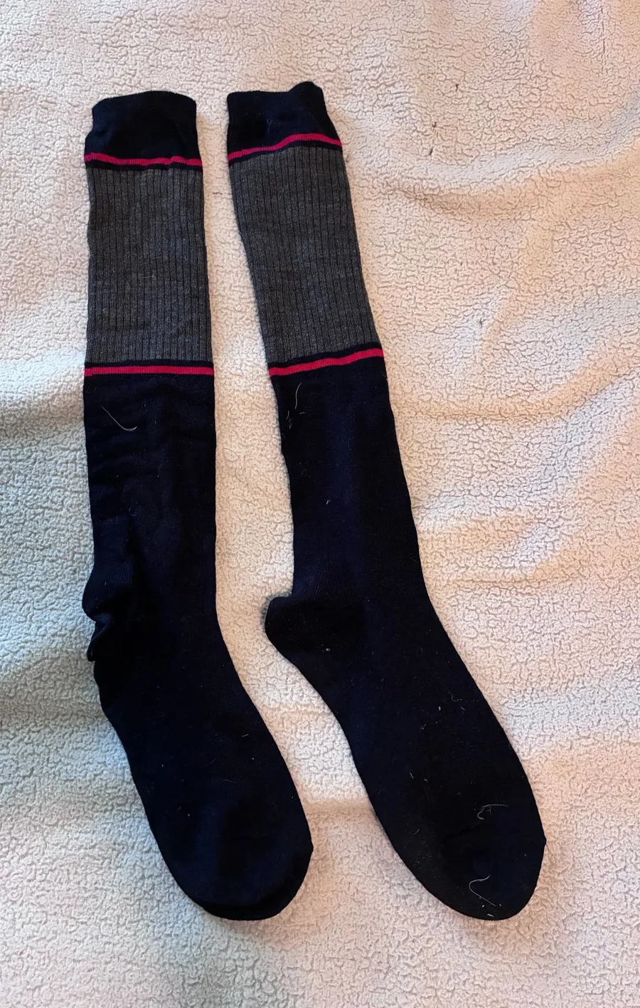 Vintage Black Knit Cushion Knee