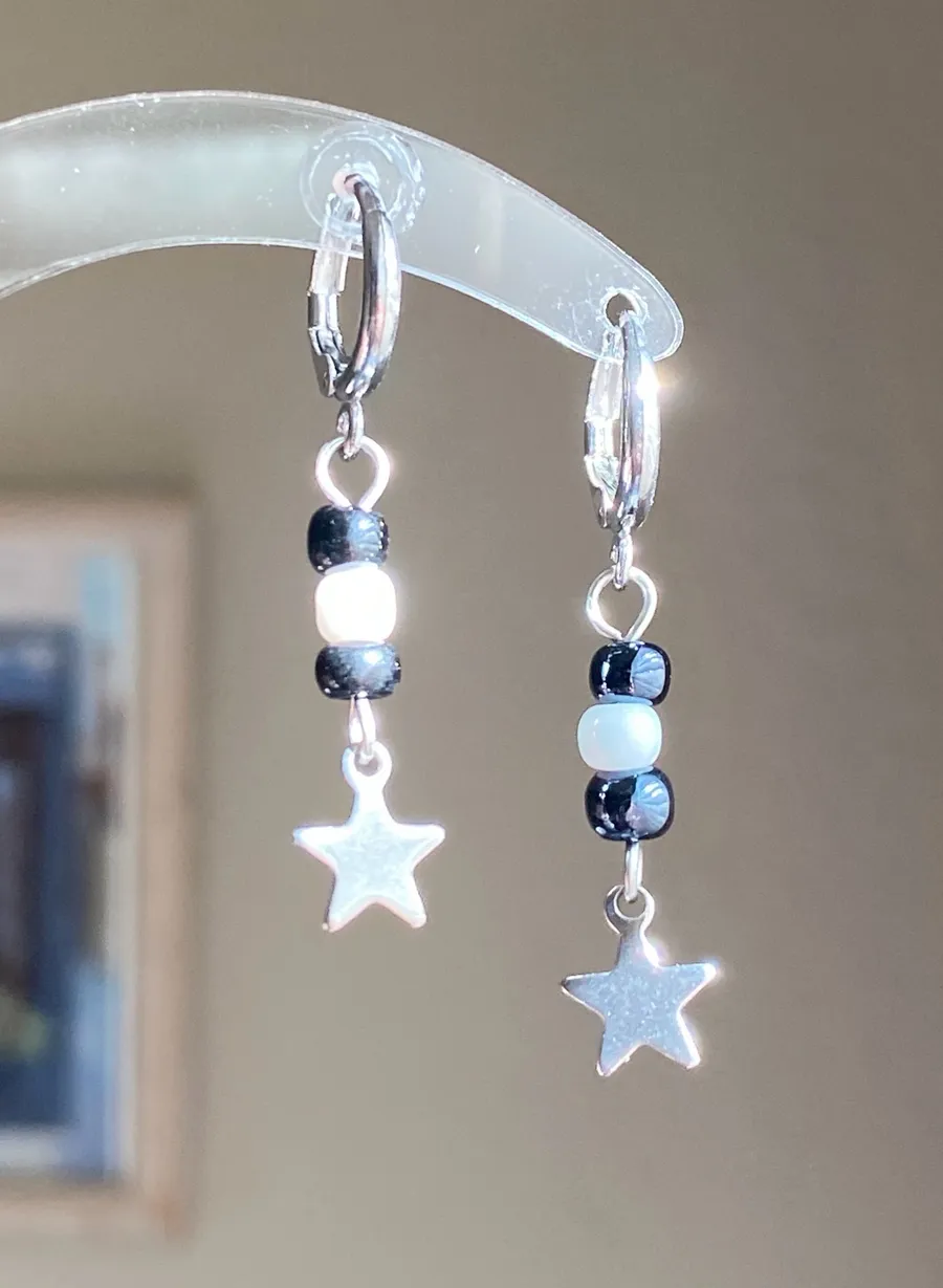 Handmade grunge fairy whimsical y2k star dangle earrings⭐️