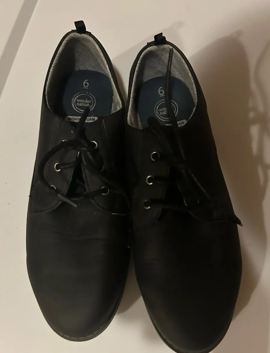 Wonder Nation Black Faux Leather Oxford Shoes | Memory Foam | Size 6