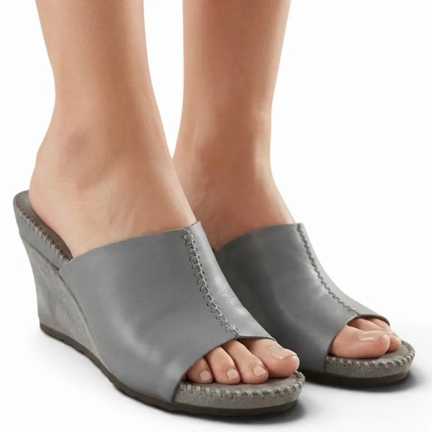 Aerosoles Birthstone Blue-Gray Leather Suede Wedge Slide Sandals Women Size 9 M