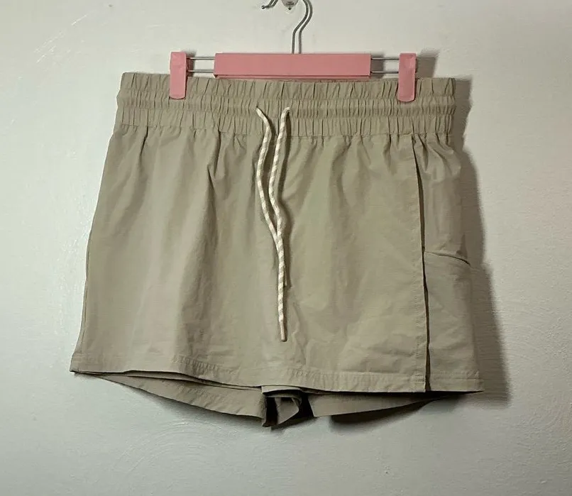Avalanche Light Khaki Athletic Pull-On Short Skort Size Large