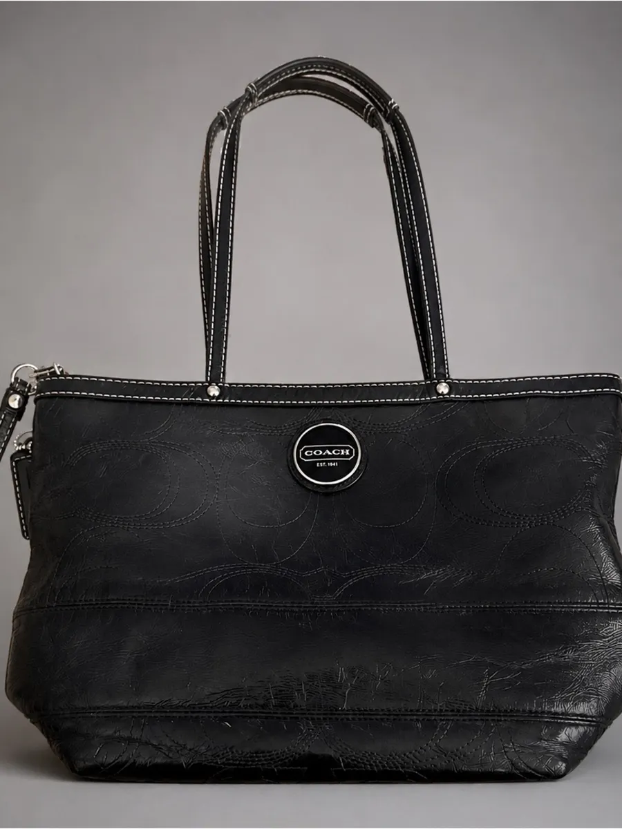 Coach East West Gallery Embossed Patent Leather Medium Tote Black Bag Authentic Silver