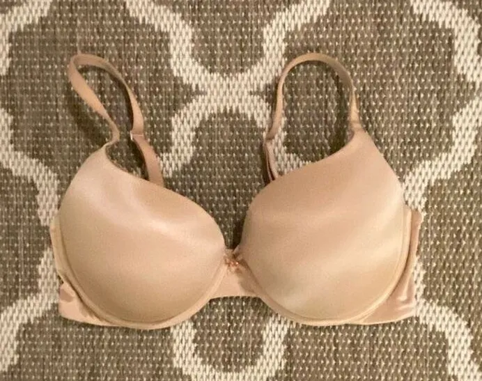 Victoria’s Secret body by Victoria perfect shape bra size 36DD