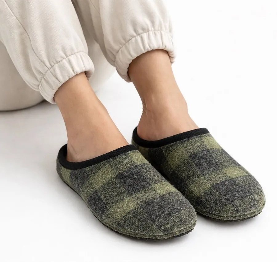 Haflinger Wool Slippers Green Black Plaid EU36 US 5