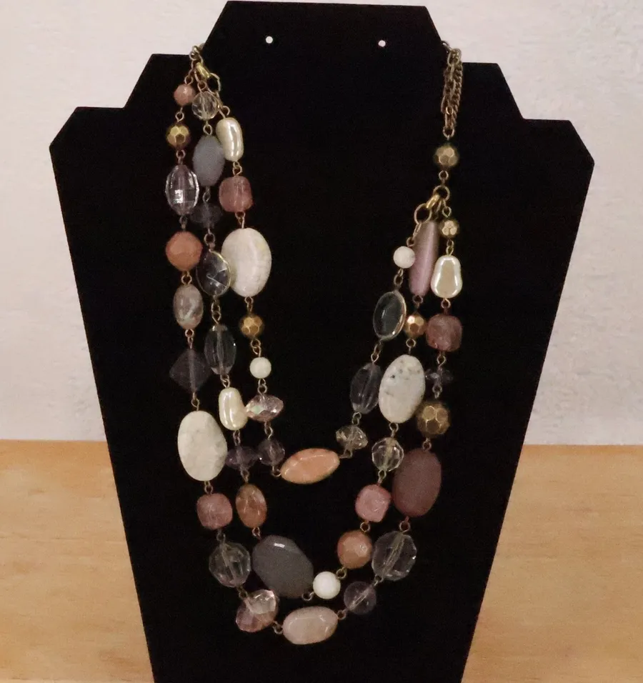 Premier Designs Layered Beaded Necklace Womens Earthy Boho Neutral Gold Tone Pink