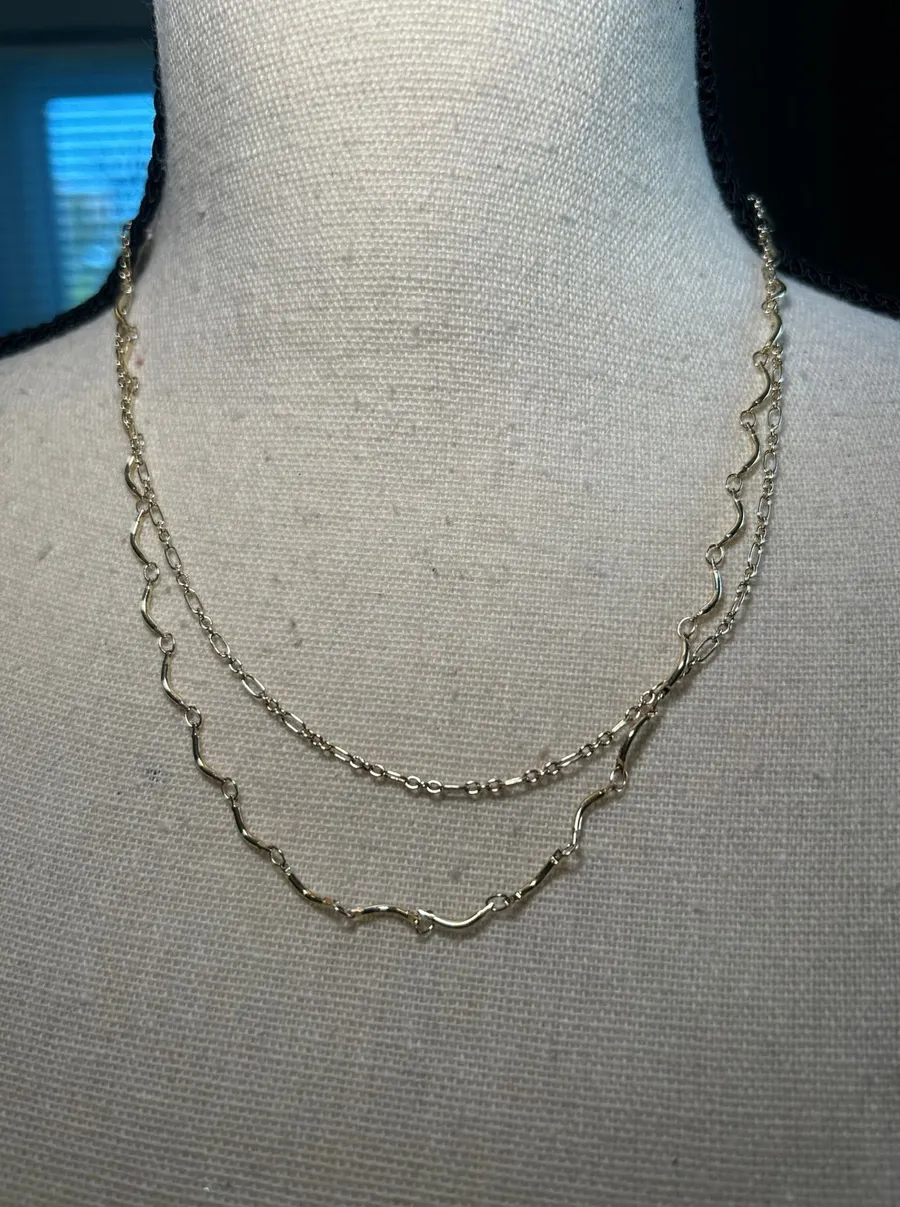 Kendra Scott Lori Multi Strand Gold Tone Layered Necklace NWT Adjustable