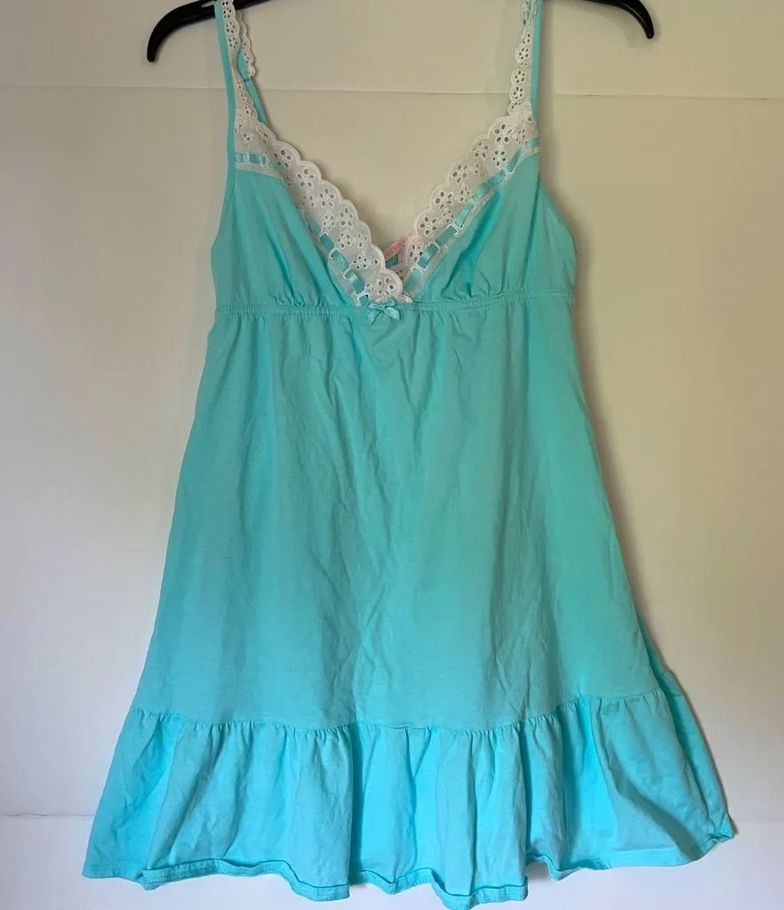 Victoria’s Secret Strappy V-neck Lingerie Chemise Dress Women’s Size Medium A11