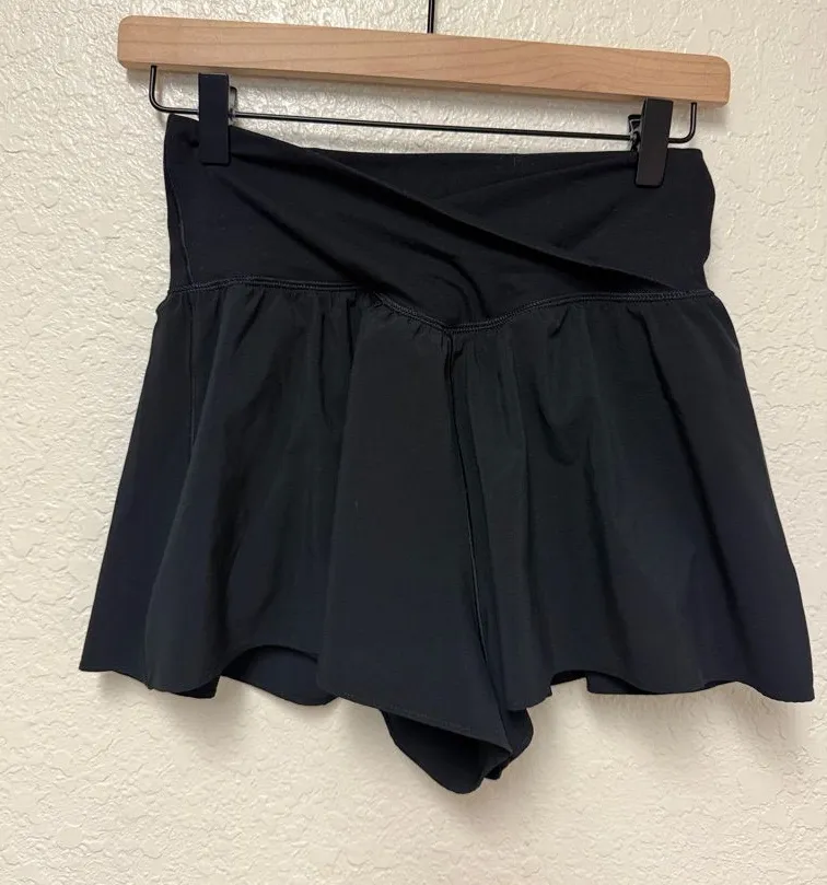 Offline by Aerie High-Waist Black Active Shorts Size Small
